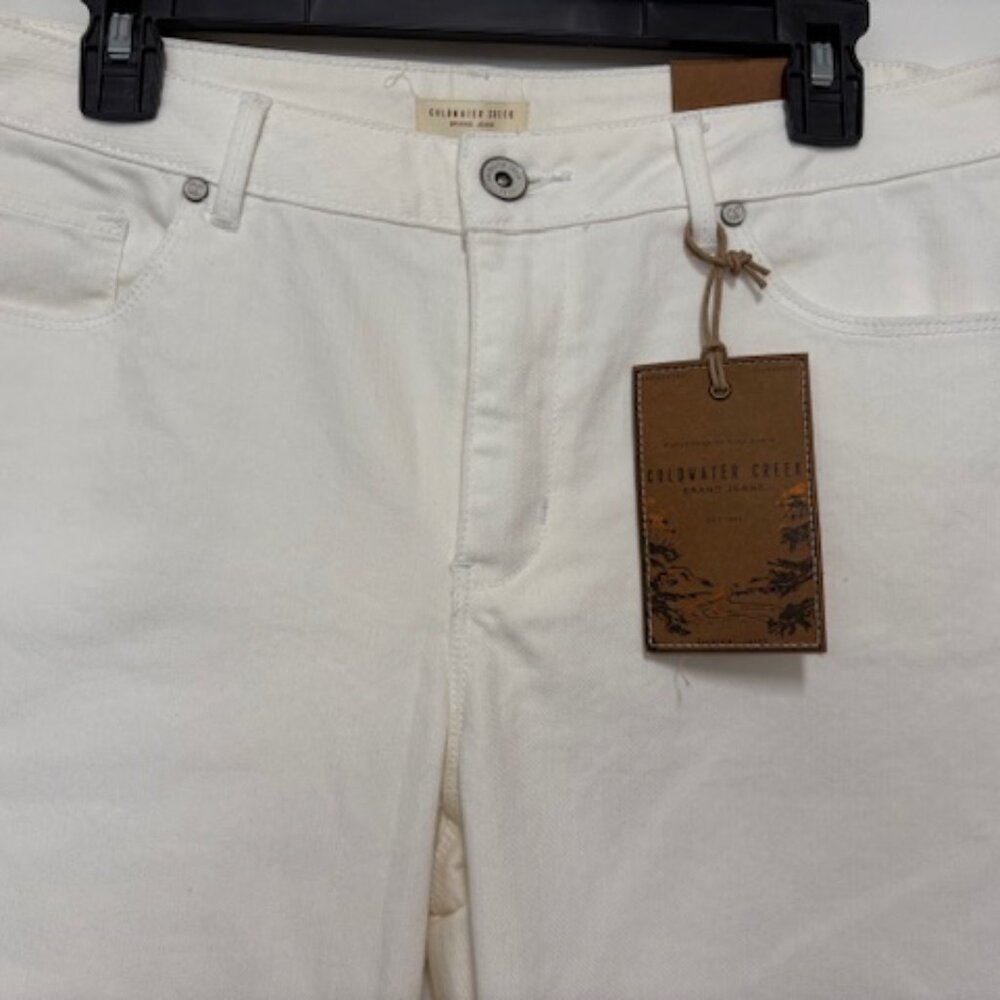NWT COLDWATER CREEK WOMENS NATURAL FIT STRAIGHT LEG WHITE JEANS. SZ. 12 - Picture 3 of 4